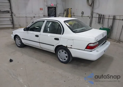 1997 Toyota Corolla Ce z USA, uszkodzony, nr VIN 1NXBA02E1VZ556957